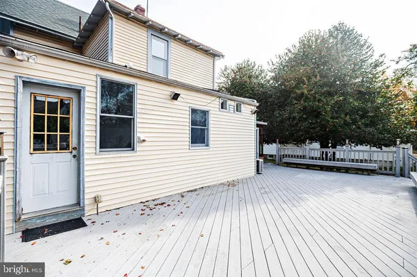 $450,000 | 501 Maple Avenue, Palmyra, NJ 08065