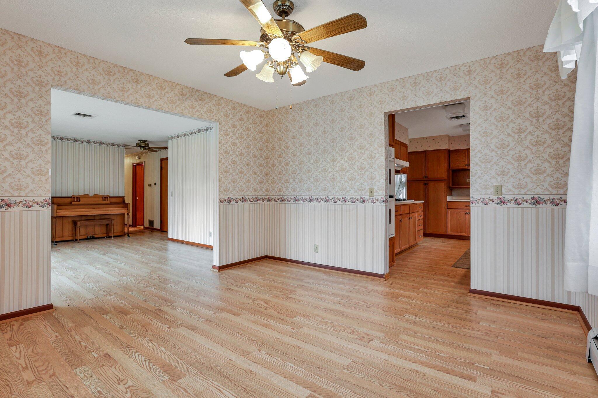 1596 Blue Jay Road Heath, OH 43056 - Photo 15 of 65 10-web-or-mls-0D3A4534