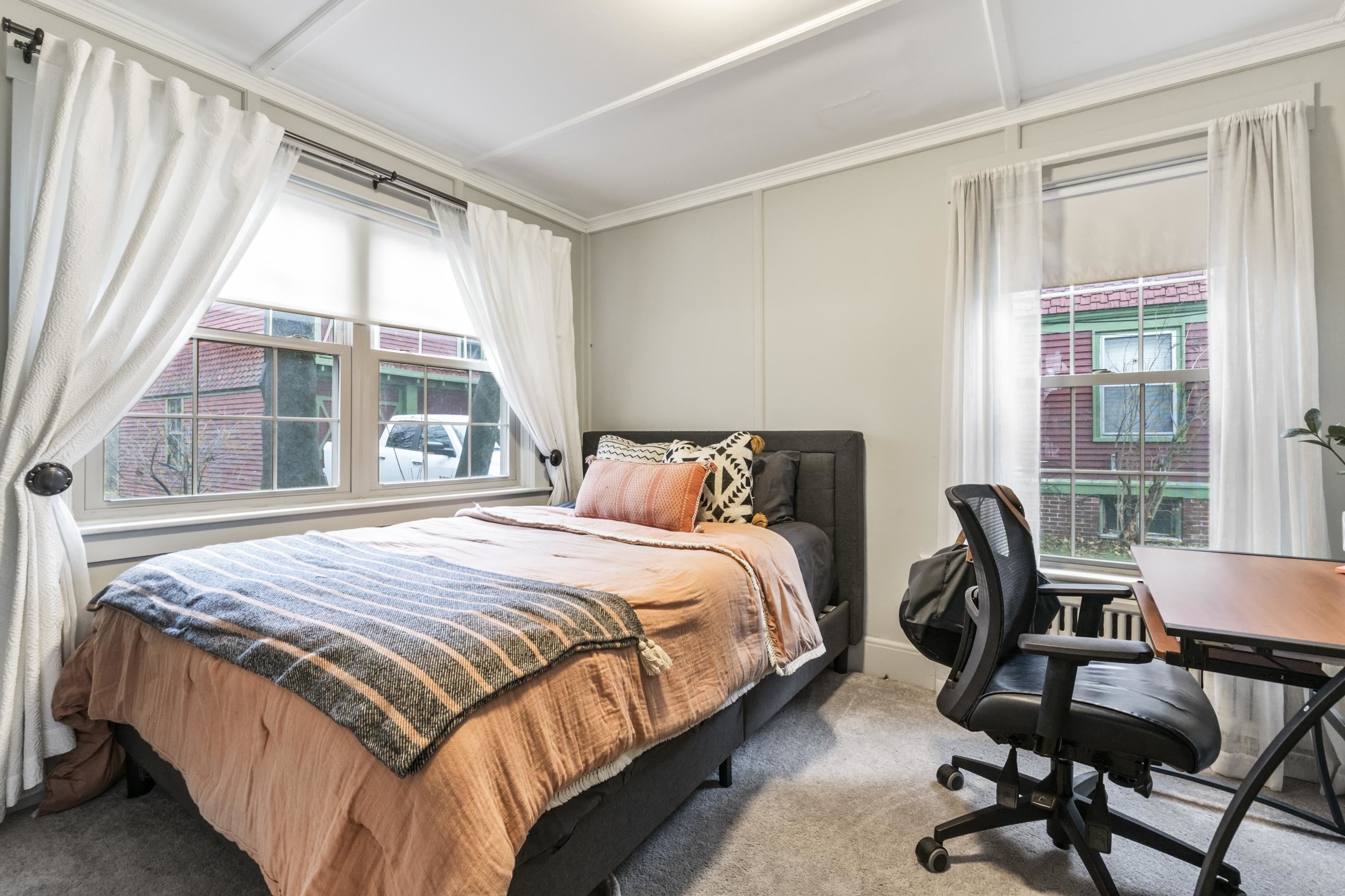 87 Charles Street, Unit 2 Rochester, NH 03867 - Photo 24 of 49