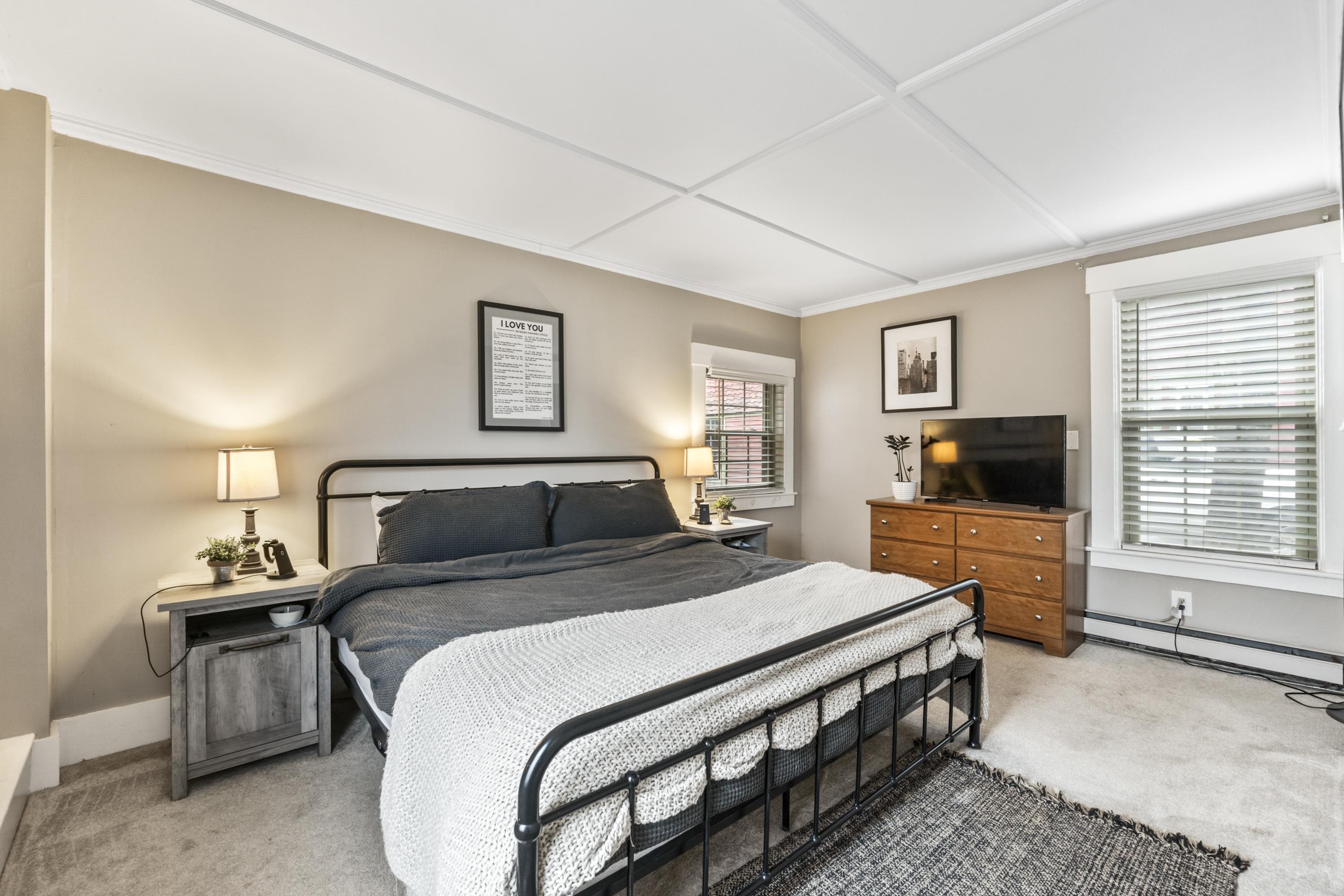 87 Charles Street, Unit 2 Rochester, NH 03867 - Photo 33 of 49