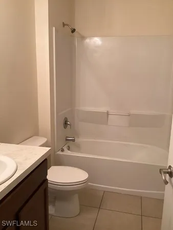 $1,850 | 10517 Canal Brook Lane, Lehigh Acres, FL 33974