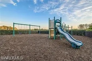 $2,200 | 10517 Canal Brook Lane, Lehigh Acres, FL 33974