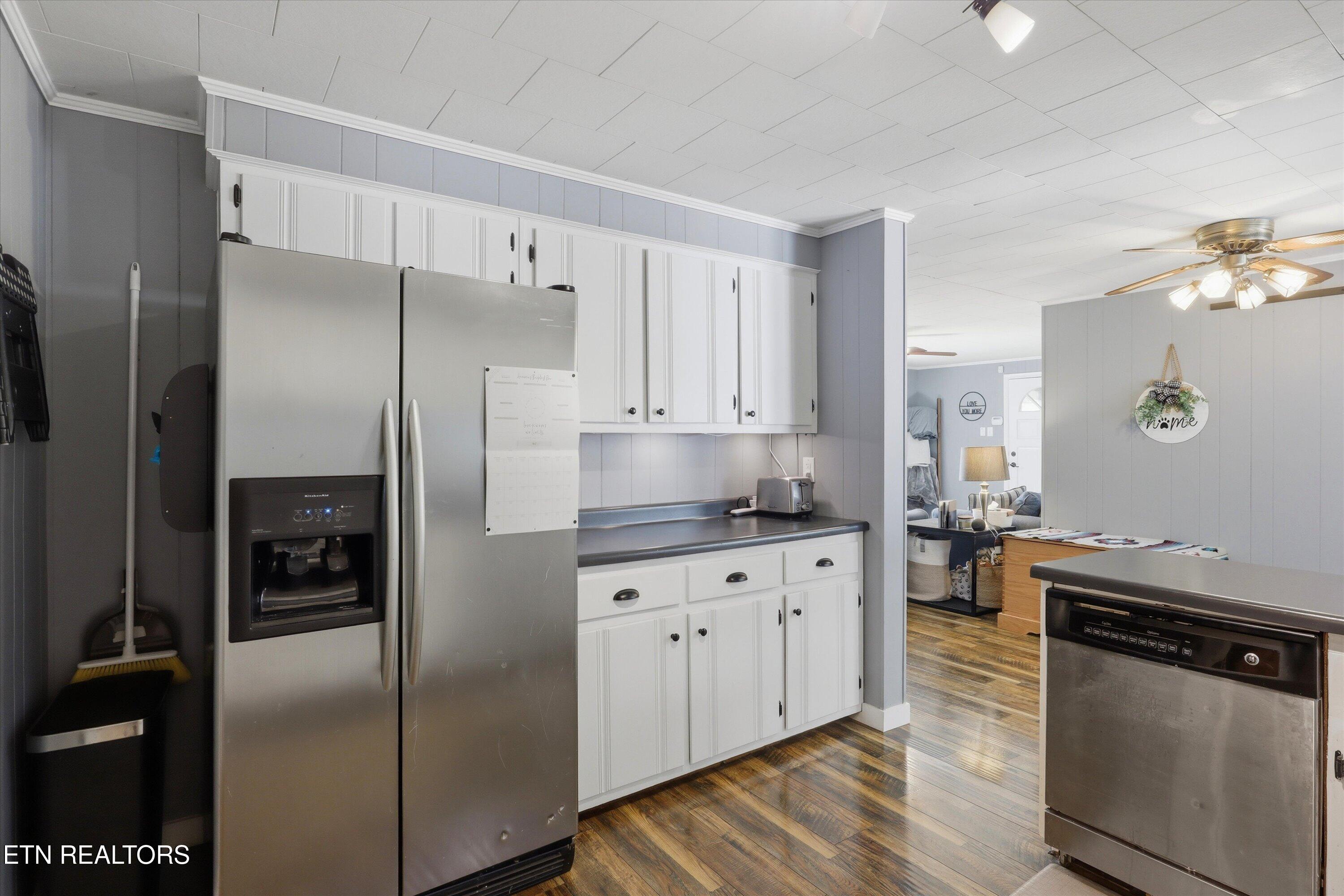 224 West Millers Cove Road Walland, TN 37886 - Photo 16 of 39 Kitchen