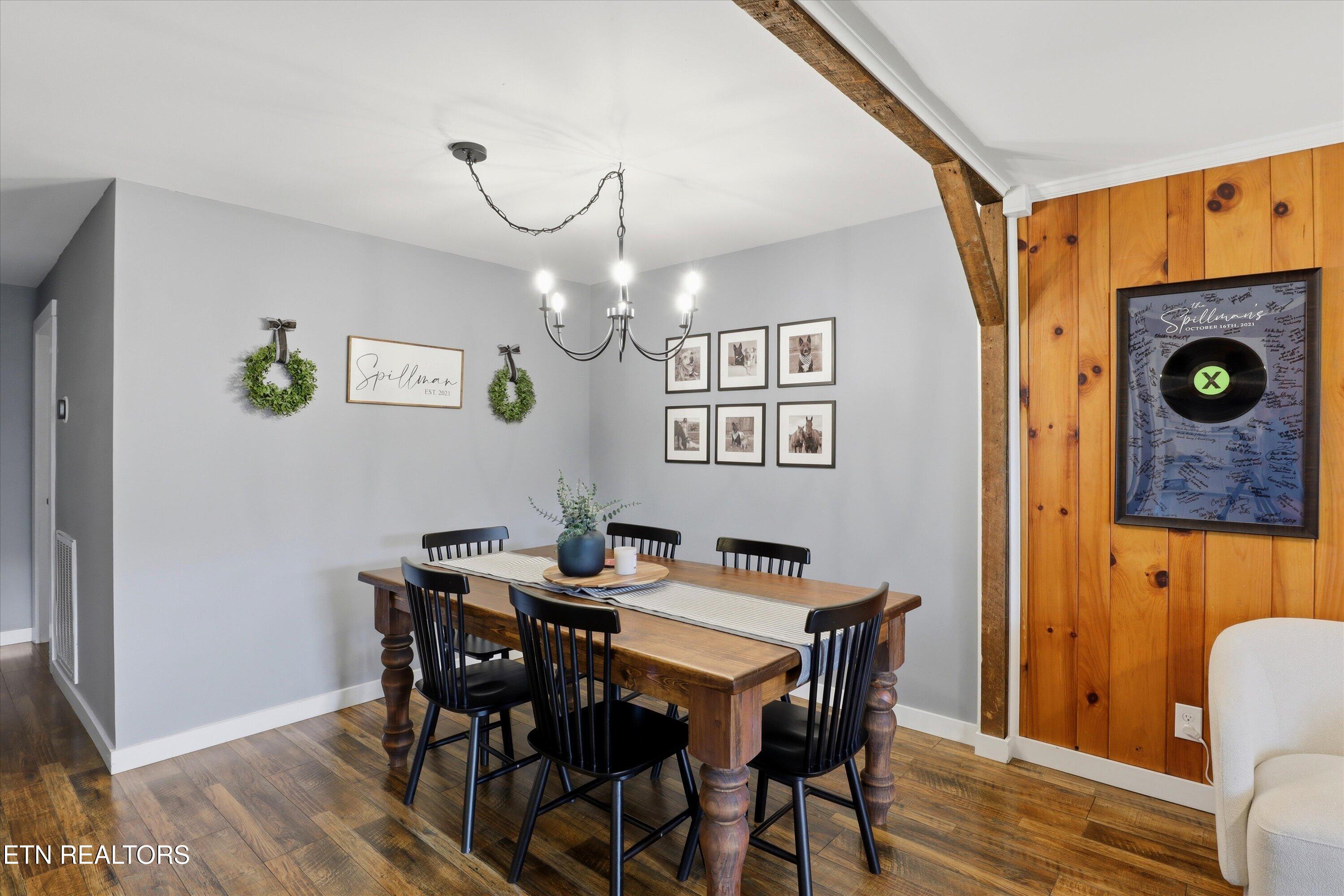 224 West Millers Cove Road Walland, TN 37886 - Photo 6 of 39 Dining Area