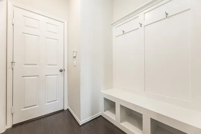 a view of an empty walk in closet