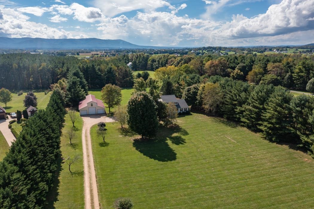 1275 Ladd Road Waynesboro, VA 22980 - Photo 6 of 75