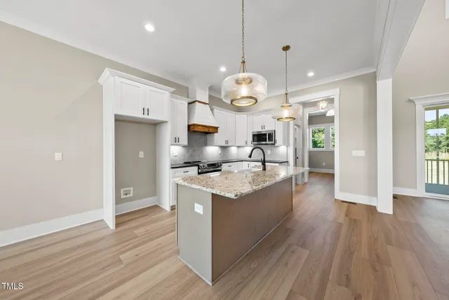 $774,777 | 2560 Lassiter Road, Four Oaks, NC 27524