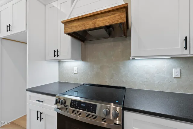 $774,777 | 2560 Lassiter Road, Four Oaks, NC 27524