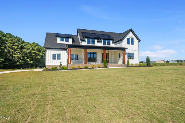 $774,777 | 2560 Lassiter Road, Four Oaks, NC 27524