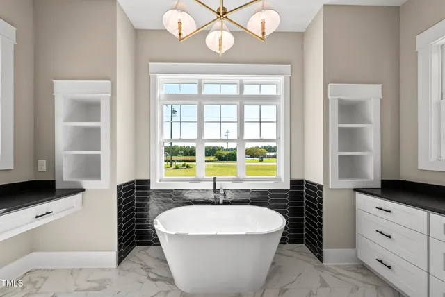 $774,777 | 2560 Lassiter Road, Four Oaks, NC 27524