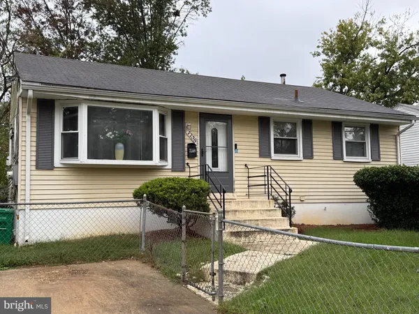 $850 | 2208 Vermont Avenue, Landover, MD 20785