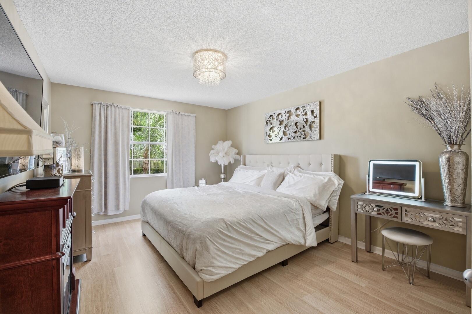 9172 Boca Gardens Parkway, Unit B Boca Raton, FL 33496 - Photo 25 of 54 2nd Bedroom
