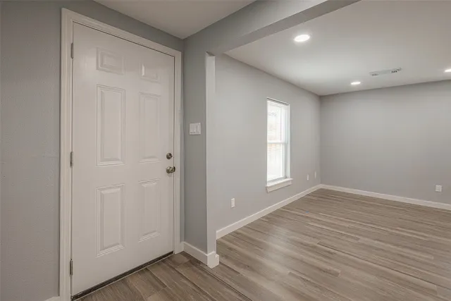 $1,895 | 2725 Avenue F, Unit RR, Rosenberg, TX 77471