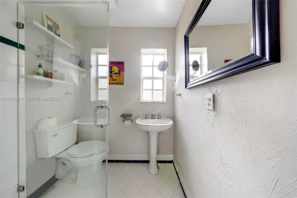 $6,900 | 1840 Tigertail Avenue, Miami, FL 33133