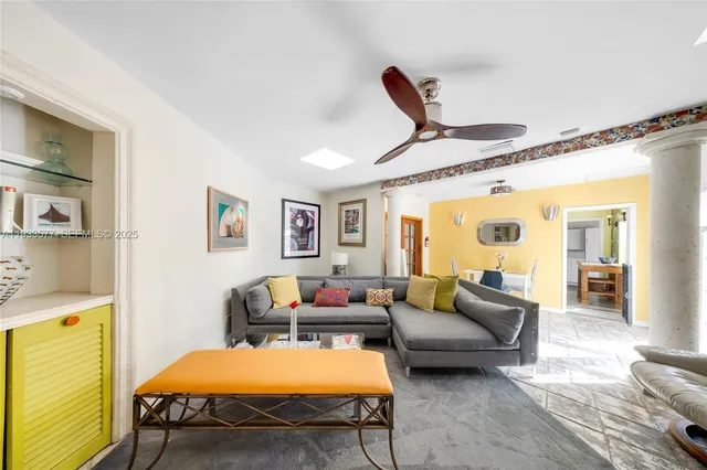 $7,500 | 1840 Tigertail Avenue, Miami, FL 33133