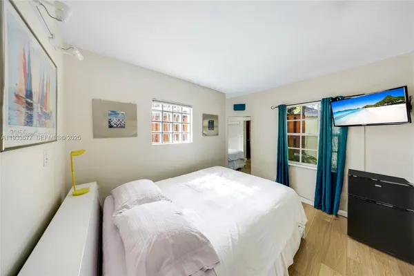 $6,900 | 1840 Tigertail Avenue, Miami, FL 33133