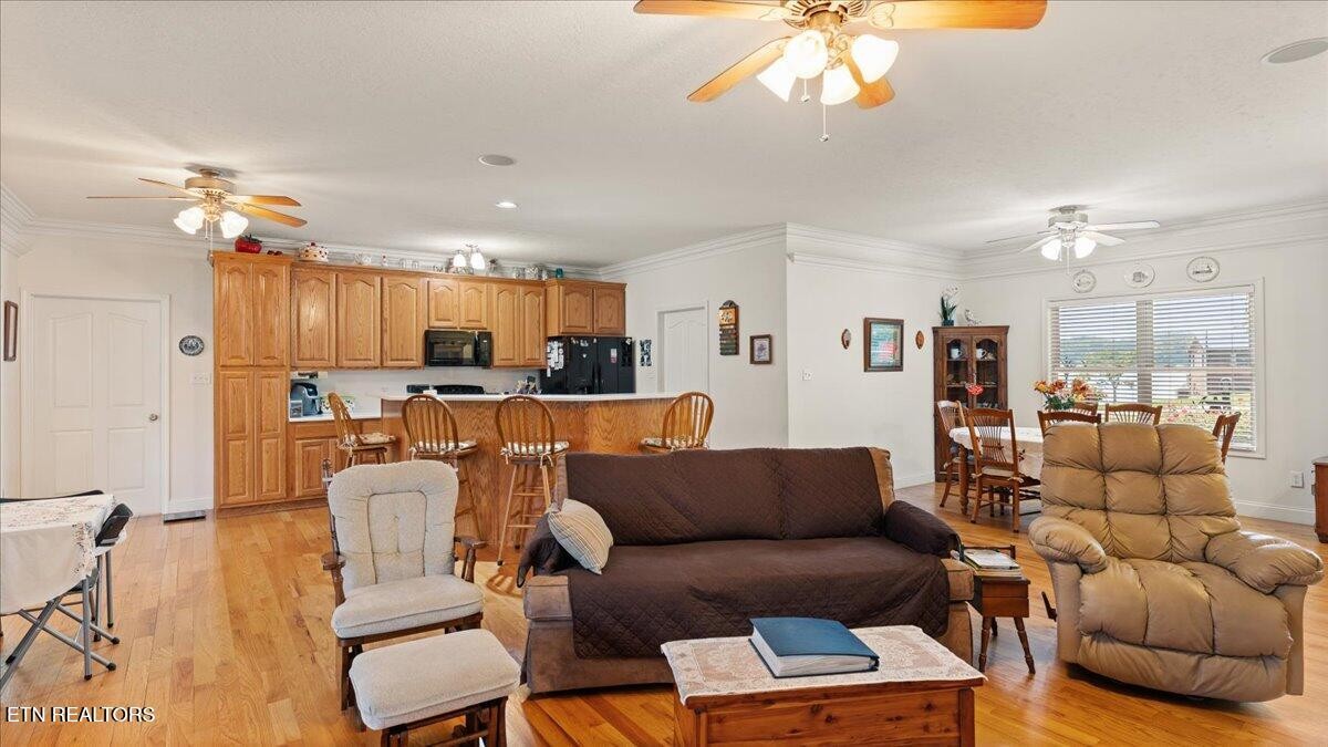 915 Smokey Mountain Queen Road Sevierville, TN 37876 - Photo 8 of 48 Gallery Image 8