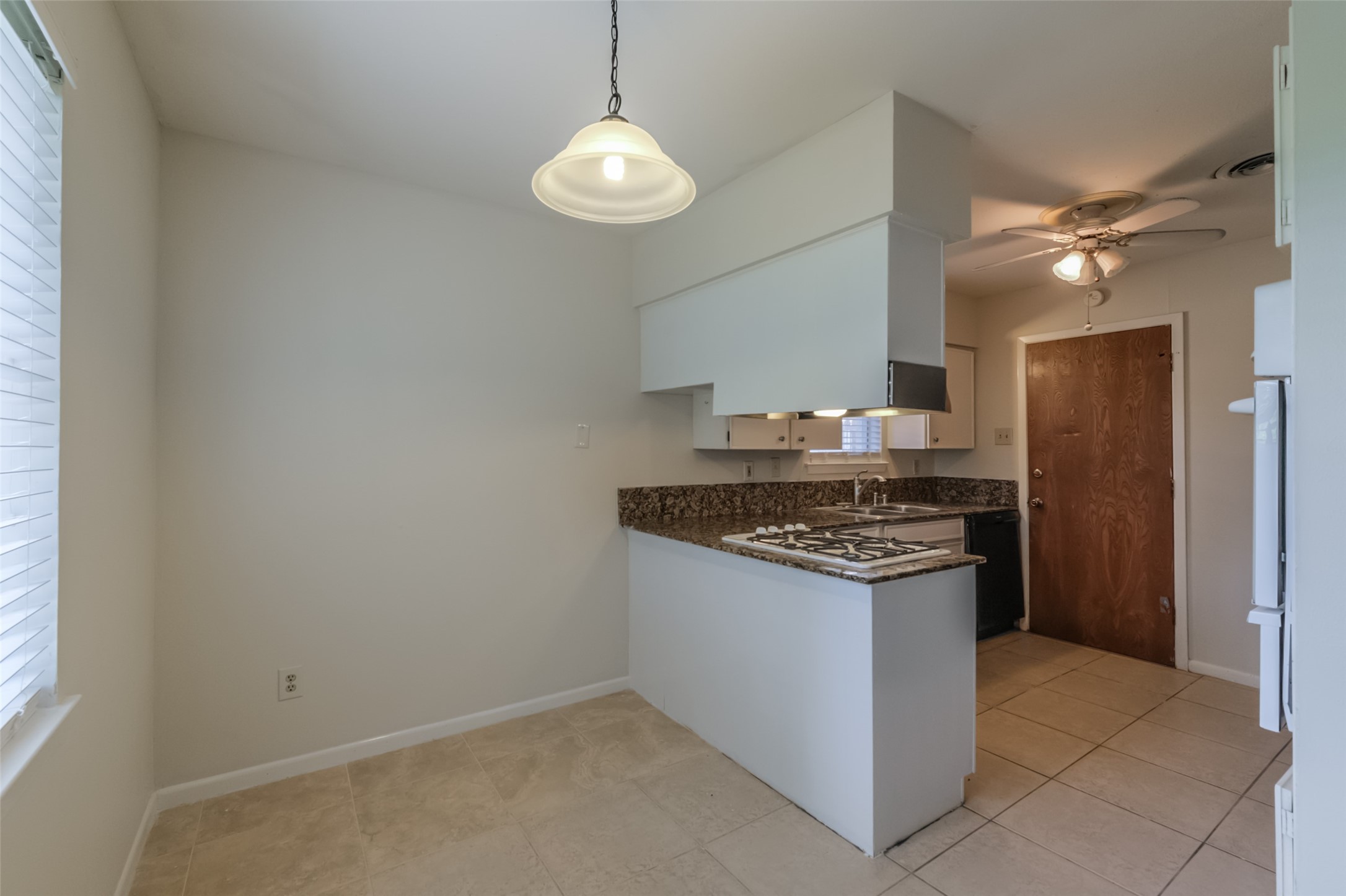 7614 Grape Street Houston, TX 77074 - Photo 8 of 18