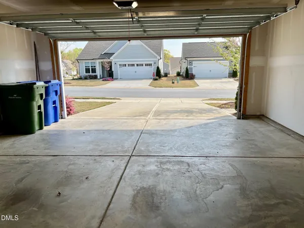 $2,600 | 8208 White Star Drive, Fuquay-Varina, NC 27526