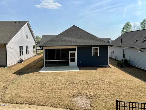 $2,600 | 8208 White Star Drive, Fuquay-Varina, NC 27526