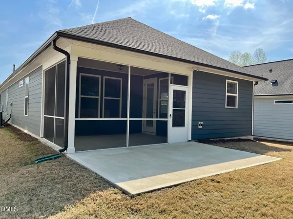 $2,600 | 8208 White Star Drive, Fuquay-Varina, NC 27526
