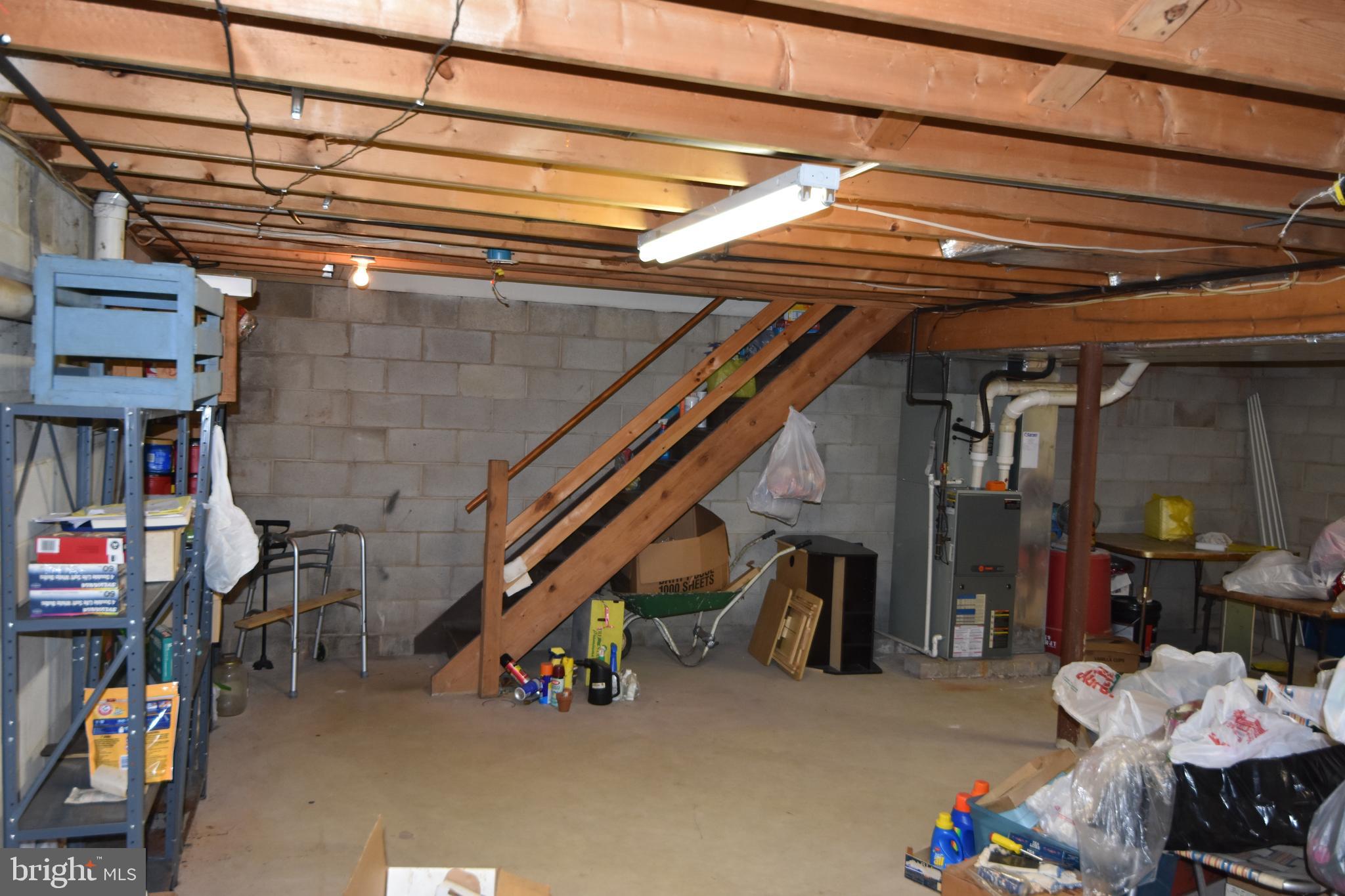 1002 West Orvilla Road Hatfield, PA 19440 - Photo 23 of 25 Basement