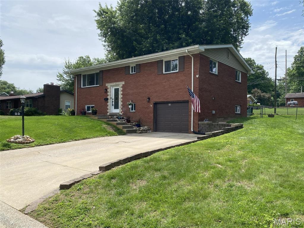 22 St George Drive Belleville, IL 62221 - Photo 63 of 65