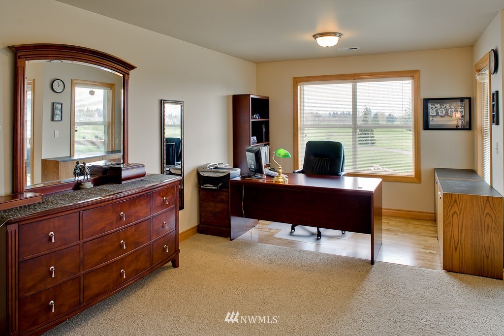 8856 Depot Road, Unit B Lynden, WA 98264 - Photo 10 of 14