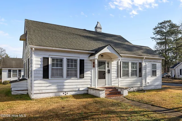 $173,000 | 3612 East Wilson Street, Farmville, NC 27828