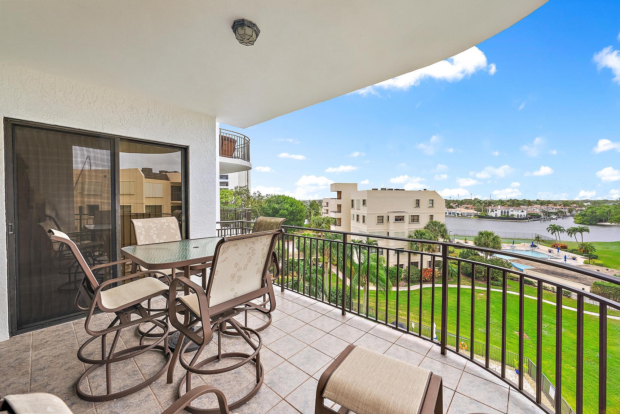 370 Golfview Road, Unit 502 North Palm Beach, FL 33408 - Photo 31 of 33 Balcony View