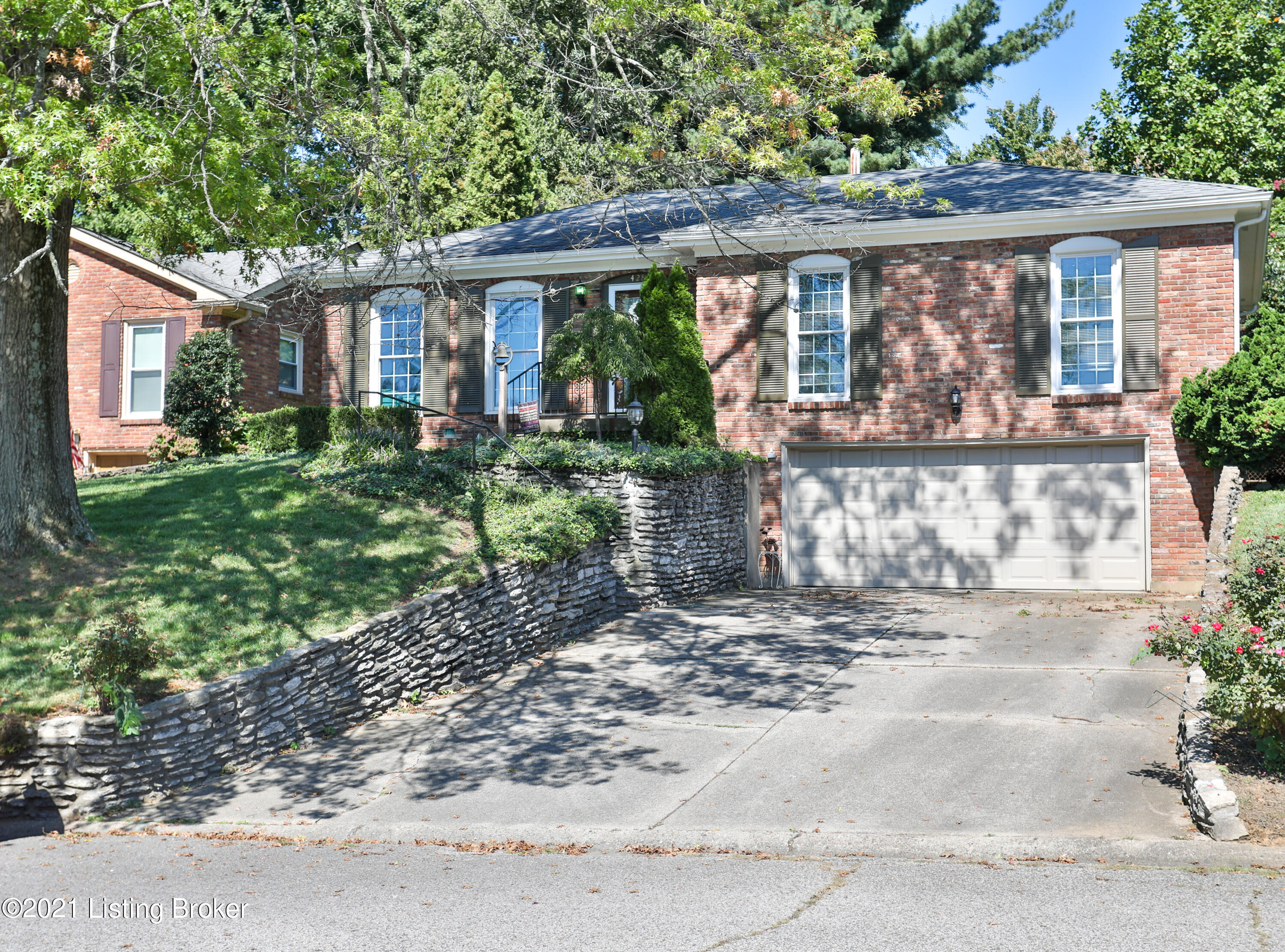 428 Knightsbridge Road Louisville, KY 40206 - Photo 39 of 41 428 Knightsbridge -38