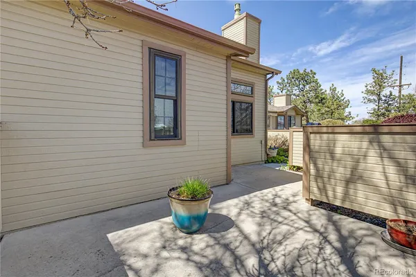 $525,000 | 9115 West Cedar Drive, Unit F, Lakewood, CO 80226