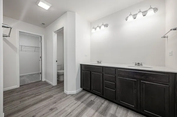 $3,200 | 535 Watercress Drive, Unit 535, Aurora, IL 60504