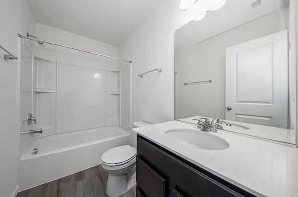 $3,200 | 535 Watercress Drive, Unit 535, Aurora, IL 60504