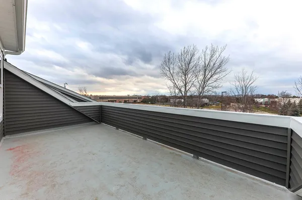 $3,200 | 535 Watercress Drive, Unit 535, Aurora, IL 60504