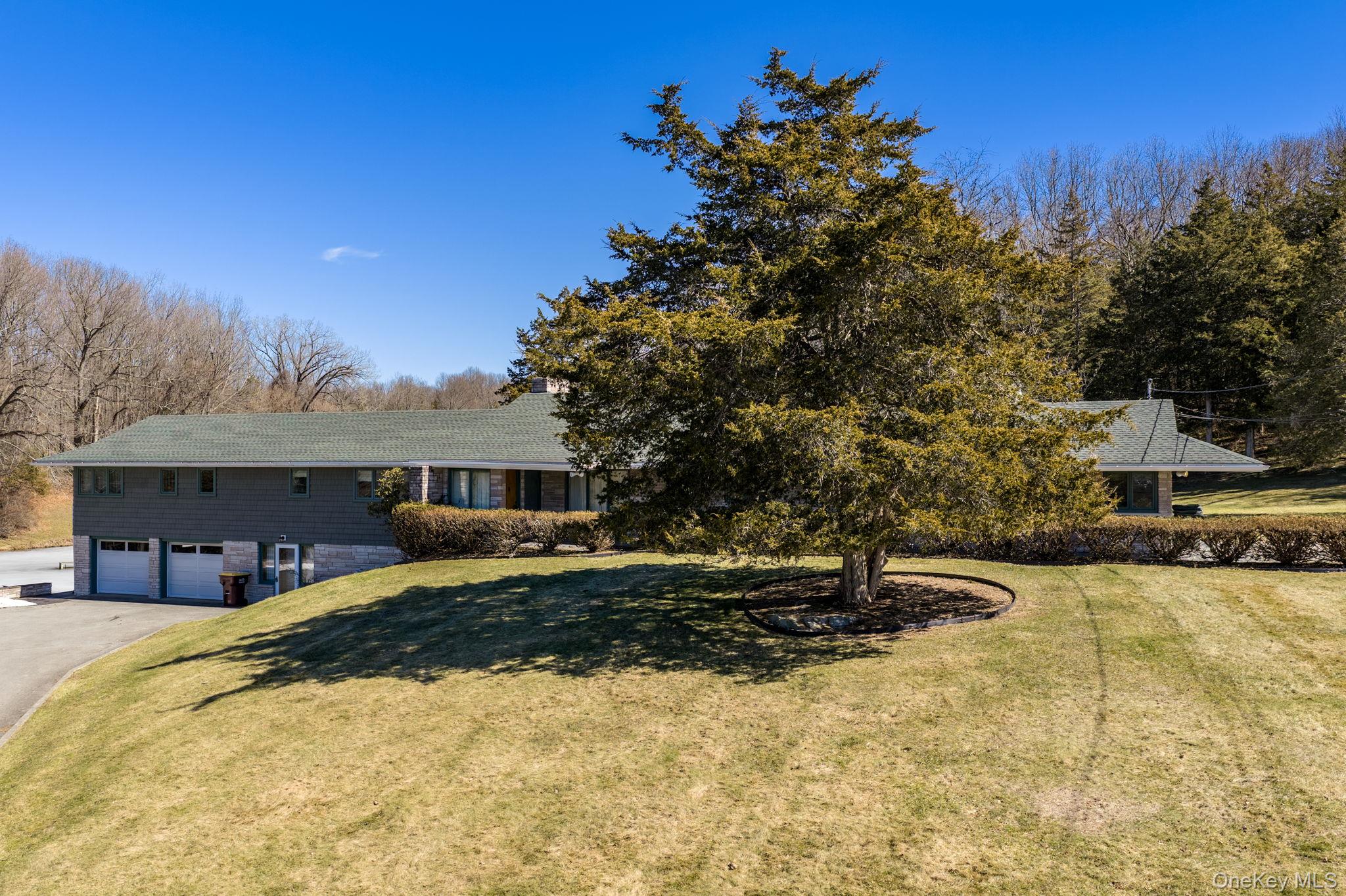 736 Highway 94 Warwick, NY 10921 - Photo 5 of 49 a view of a house with a yard