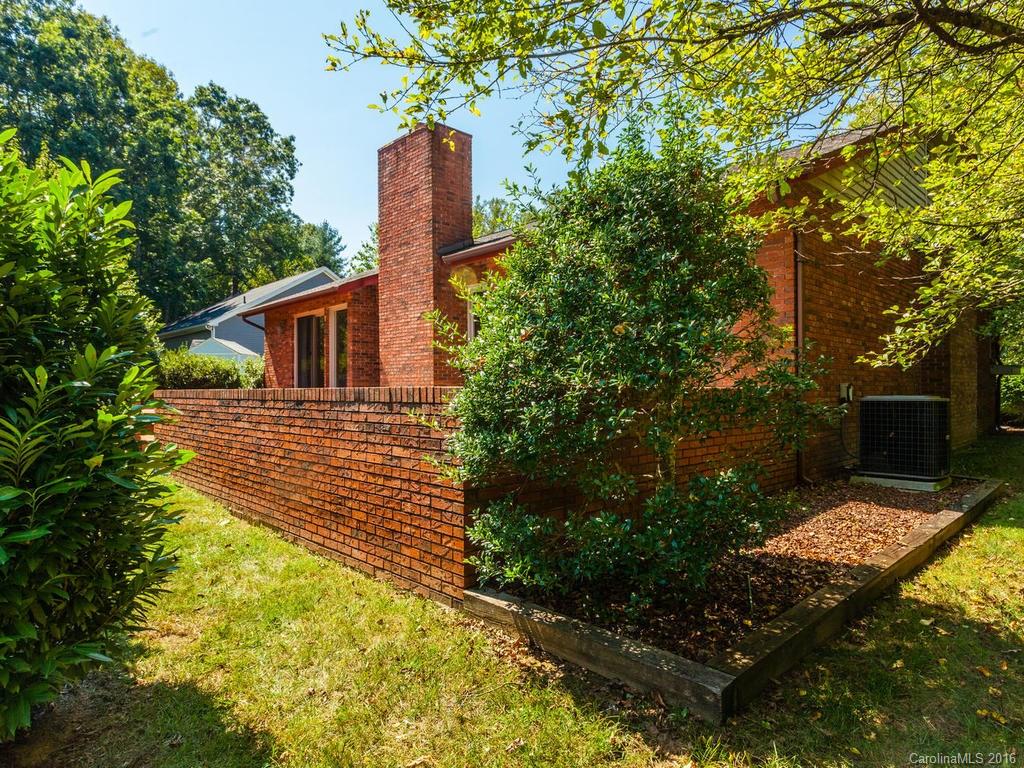 52 Bee Ridge Road Asheville, NC 28803 - Photo 23 of 24 Gallery Image 23