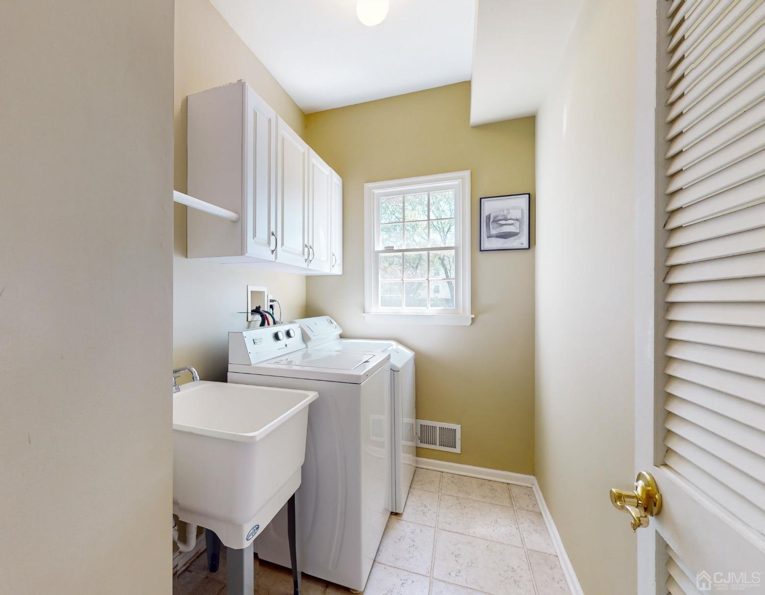 39 Homestead Road Edison, NJ 08820 - Photo 17 of 41 Gallery Image 17