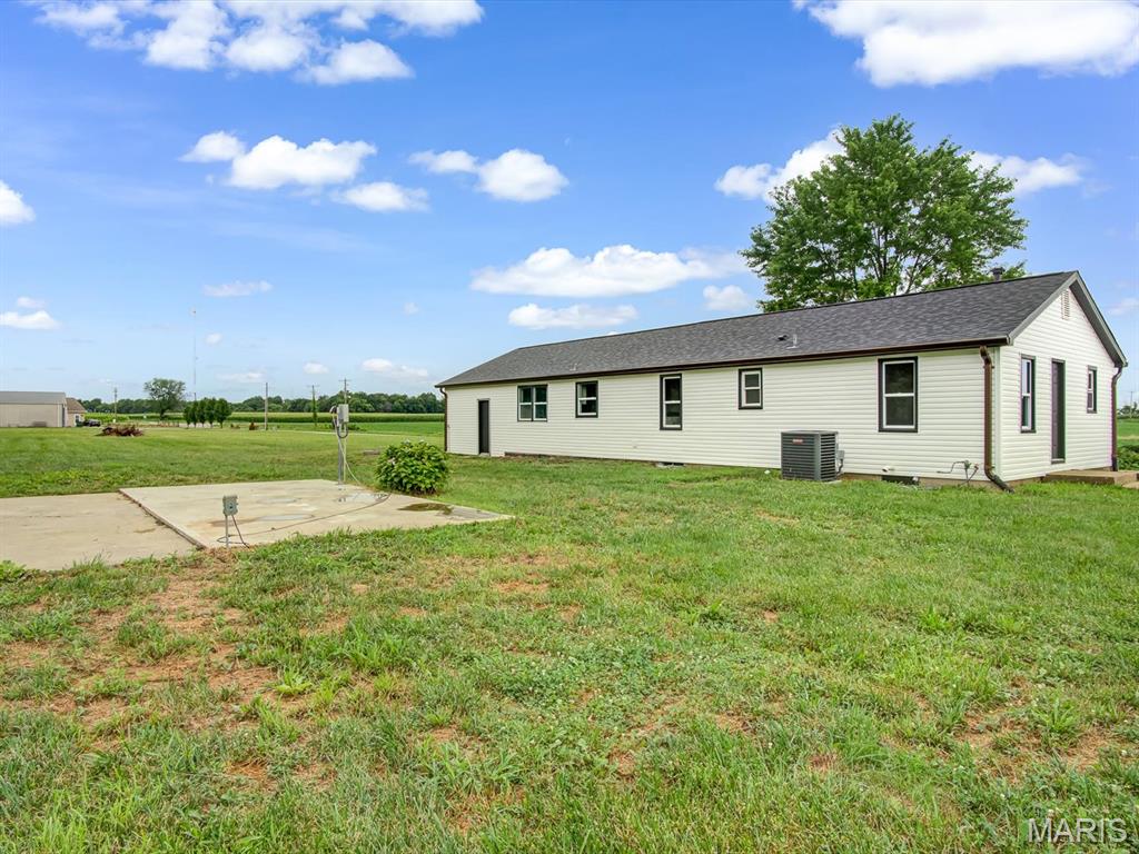 3342 Kk Road Waterloo, IL 62298 - Photo 25 of 28