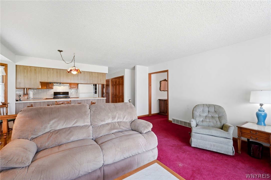 222 Warner Road Lancaster, NY 14086 - Photo 28 of 50
