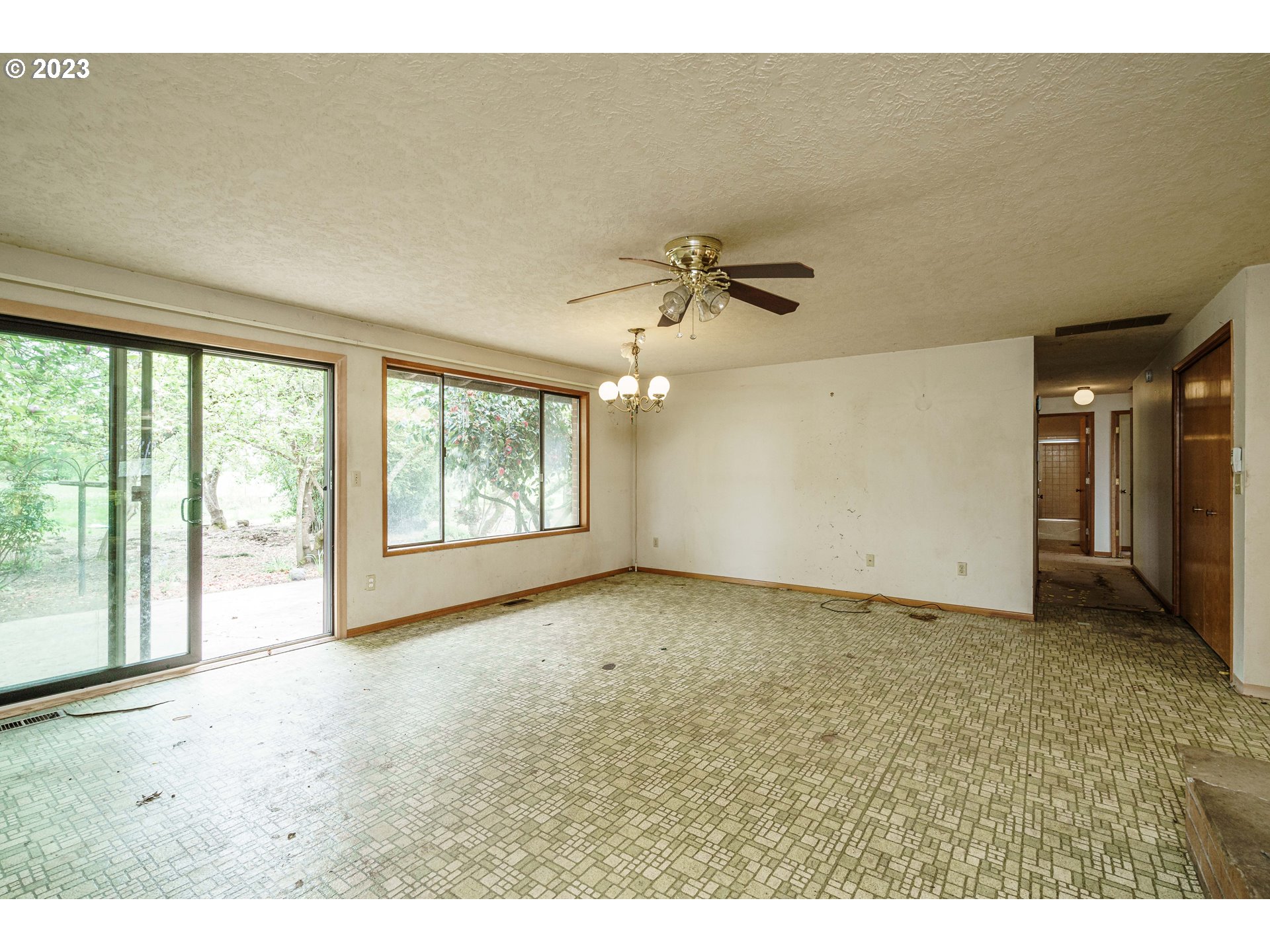 6300 Southwest Minter Bridge Road Hillsboro, OR 97123 - Photo 17 of 32 a view of an empty room with a window
