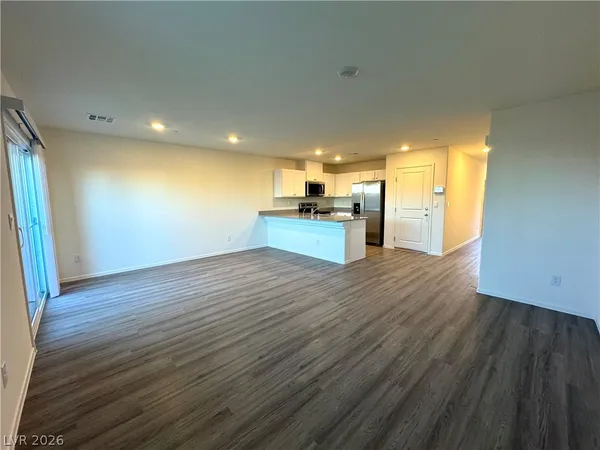 $1,750 | 9932 Marigold Hills Street, Las Vegas, NV 89141