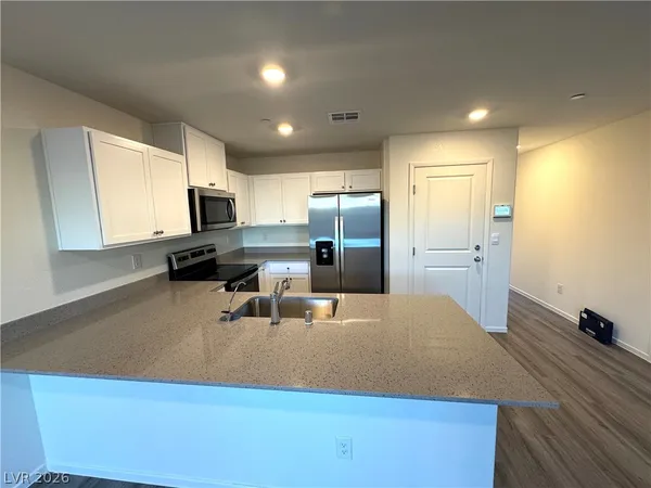 $1,750 | 9932 Marigold Hills Street, Las Vegas, NV 89141
