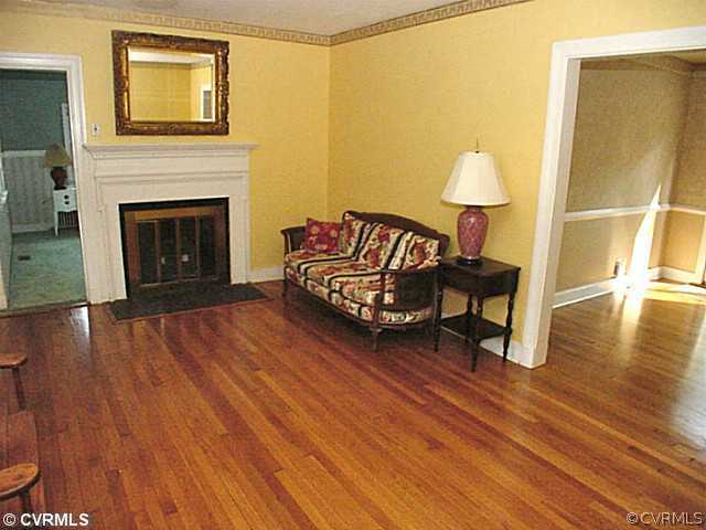 2523 McRae Road North Chesterfield, VA 23235 - Photo 3 of 24 Gallery Image 3