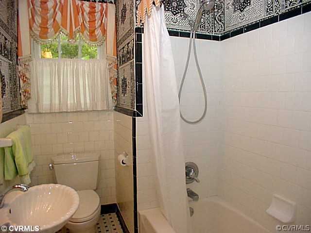 2523 McRae Road North Chesterfield, VA 23235 - Photo 9 of 24 Gallery Image 9
