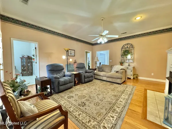 $349,900 | 306 Hickory Lane, Batesville, MS 38606