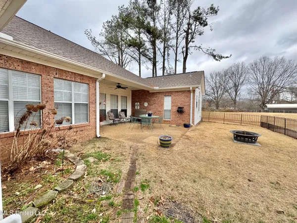 $349,900 | 306 Hickory Lane, Batesville, MS 38606