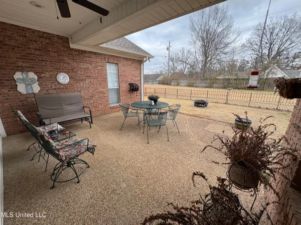 $349,900 | 306 Hickory Lane, Batesville, MS 38606