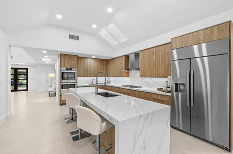 $2,295,000 | 7571 Estrella Circle, Boca Raton, FL 33433