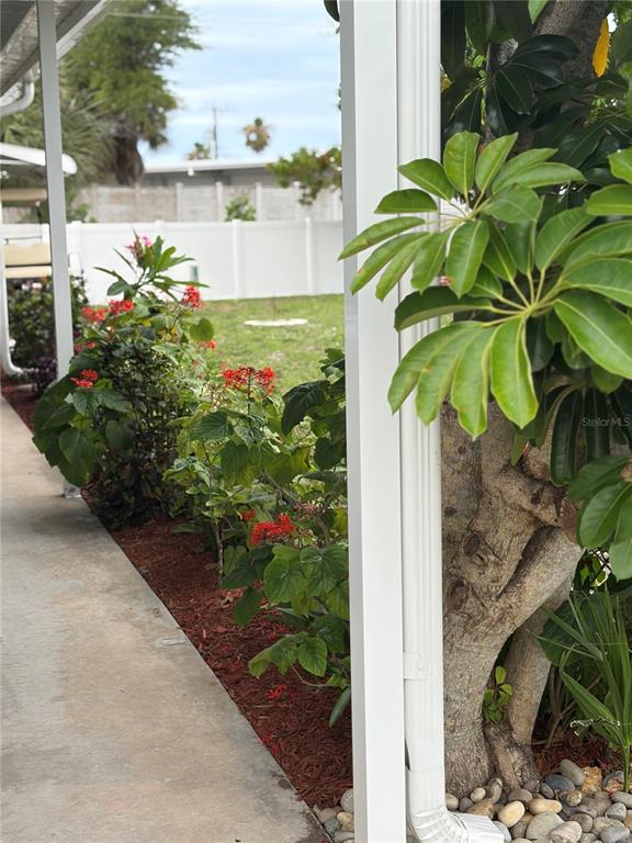 723 Roma Road Venice, FL 34285 - Photo 25 of 32